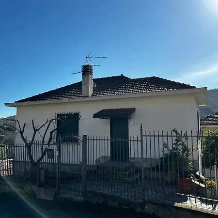 Giorgio's Flowery House By Portofinovacanze Hébergement de vacances