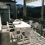 Giorgio's Flowery House By Portofinovacanze * San Massimo (Liguria)