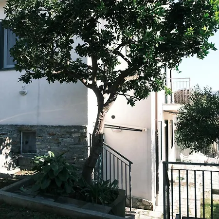 Giorgio's Flowery House By Portofinovacanze San Massimo (Liguria)